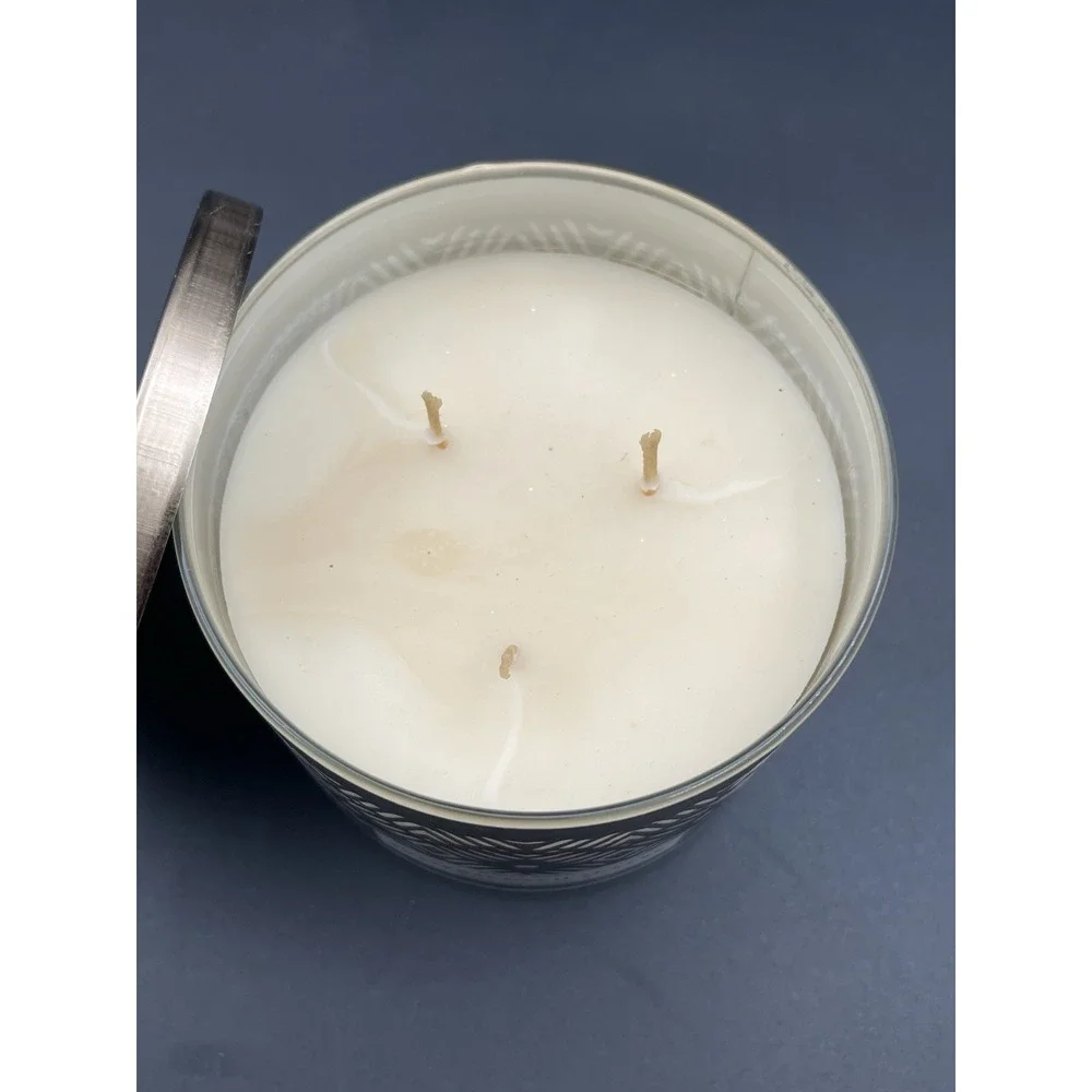 Bath & Body Works White Barn Butterscotch Toffee 3 Wick Candle 14.5 oz - Picture 3 of 6